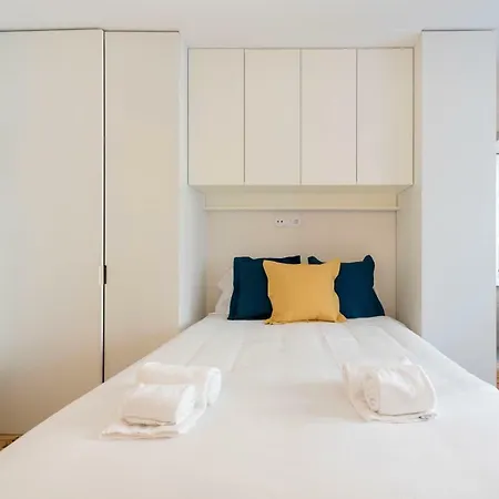 Lovelystay - Duplex Wonder In Se W/ Patio *
